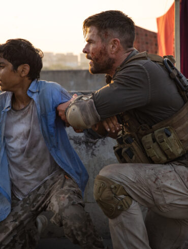 'Extraction' med Chris Hemsworth. Læs anmeldelsen på Filmpuls.dk