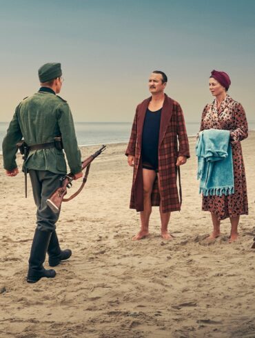 Anmeldelse af 'Badehotellet sæson 8 episode 1' på Filmpuls.dk